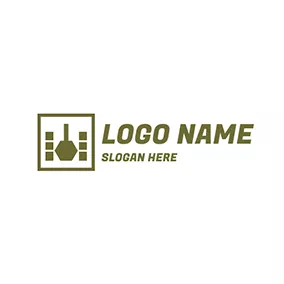 正方形のロゴ Square and Abstract Tank Logo logo design